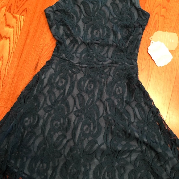 Altar’d State XSmall Green Lace Sleevless Dress - Picture 2 of 8